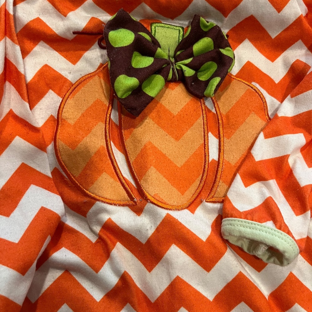 B 14 Icing Ruffle Romper - Picture 4 of 6